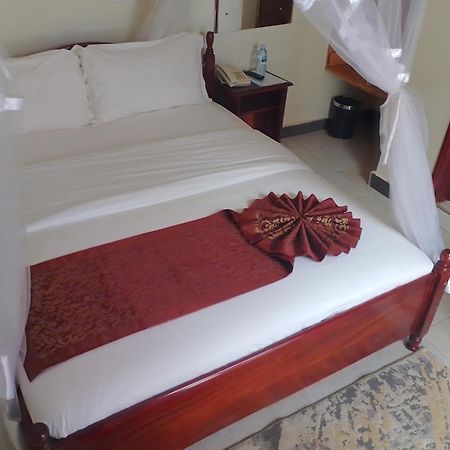 Acacia Country Inn Mbarara 外观 照片